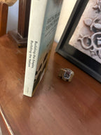 Building the Empire, Building the Nation: Development, Legitimacy, and Hydro-Politics in Sind, 1919–1969 by Daniel Haines (Oxford University Press Hardcover) — Pre-Loved Edition