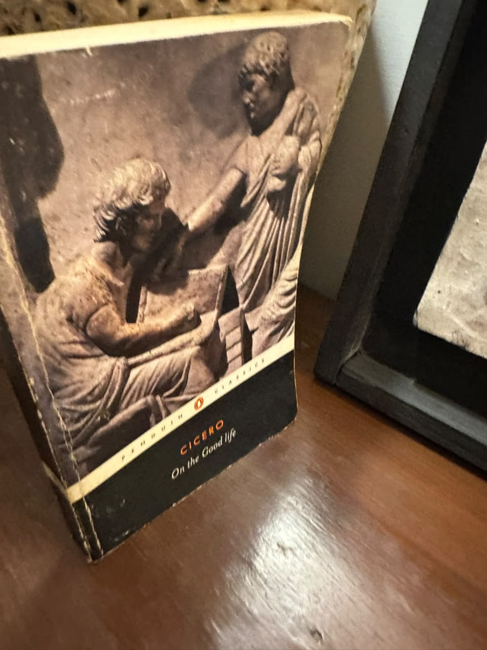 On the Good Life by Cicero (Penguin Classics) — Pre-Loved Edition